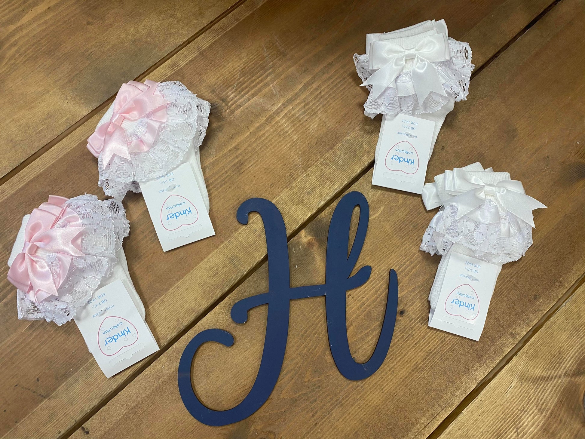 Boutique Frilly Bow Ankle Socks - Hetty's Baby Boutique