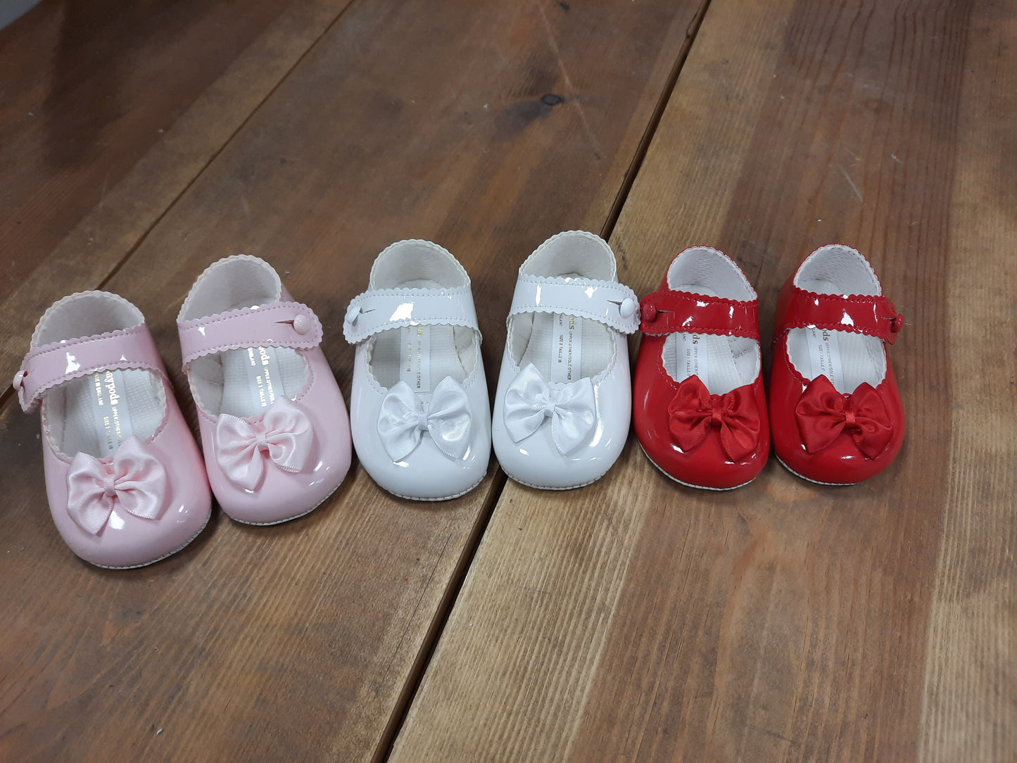 “Candy” Soft Sole Small Bow Shoes - Hetty's Baby Boutique