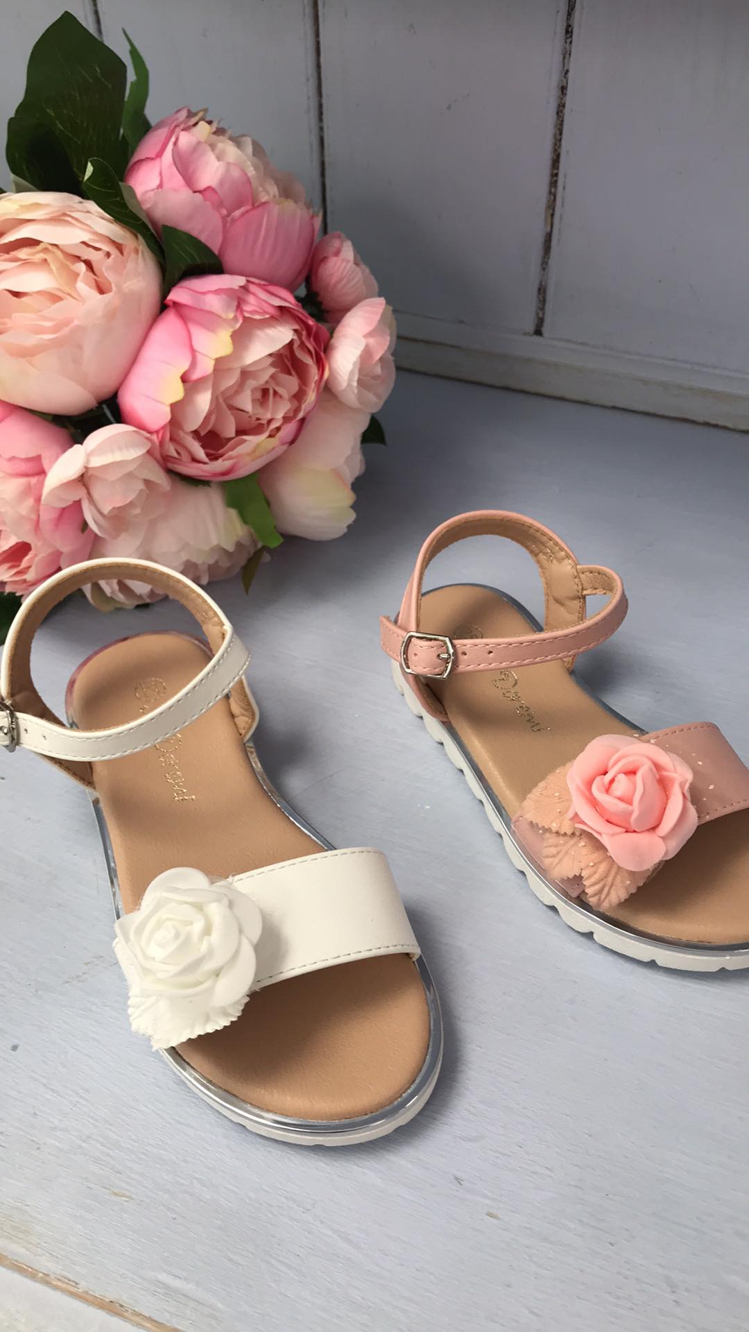 "Tilly" Pink Rose Flower Sandals - Hetty's Baby Boutique