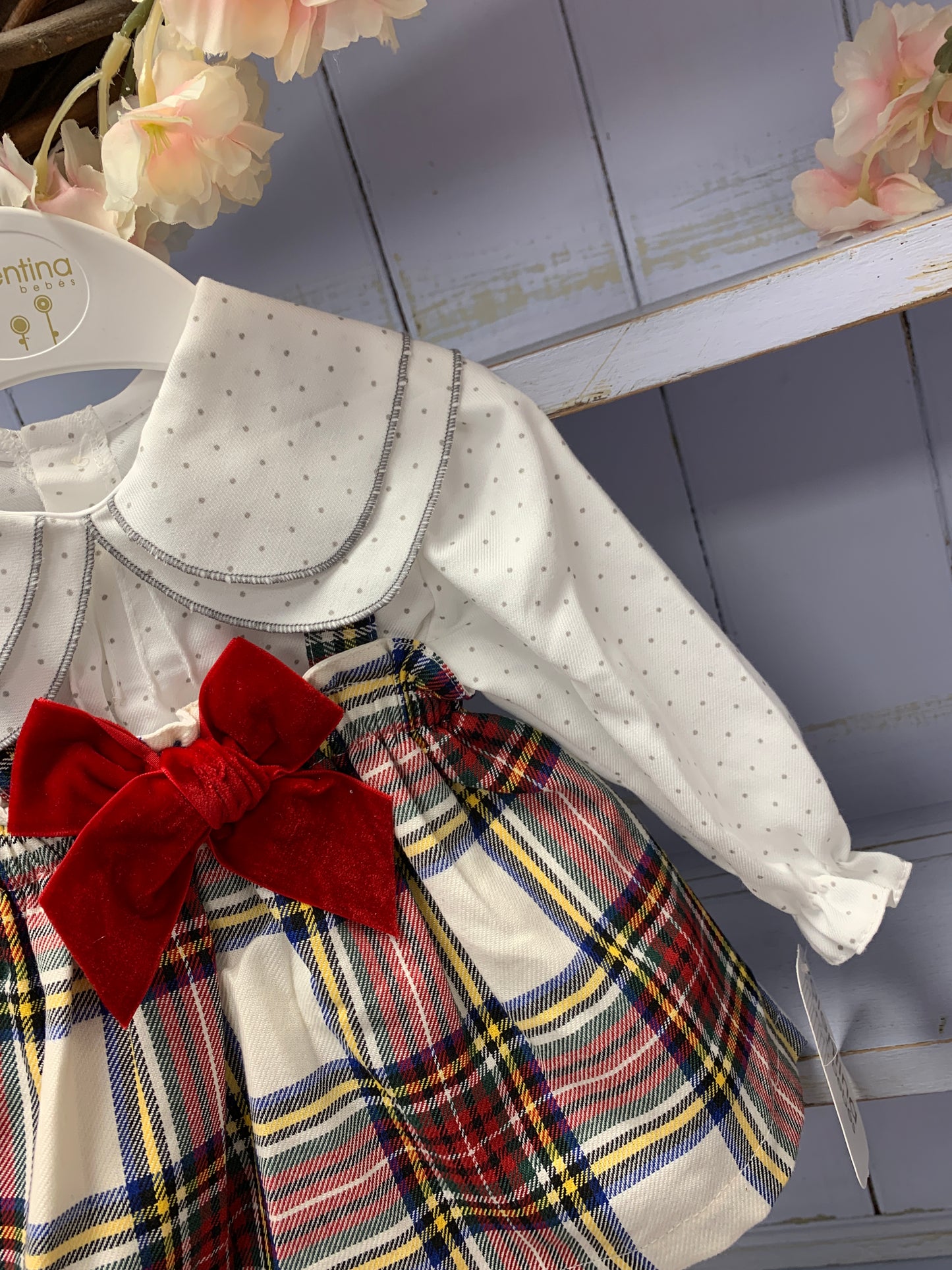 Valentina Spanish Luxury Ivory & Red Tartan Set