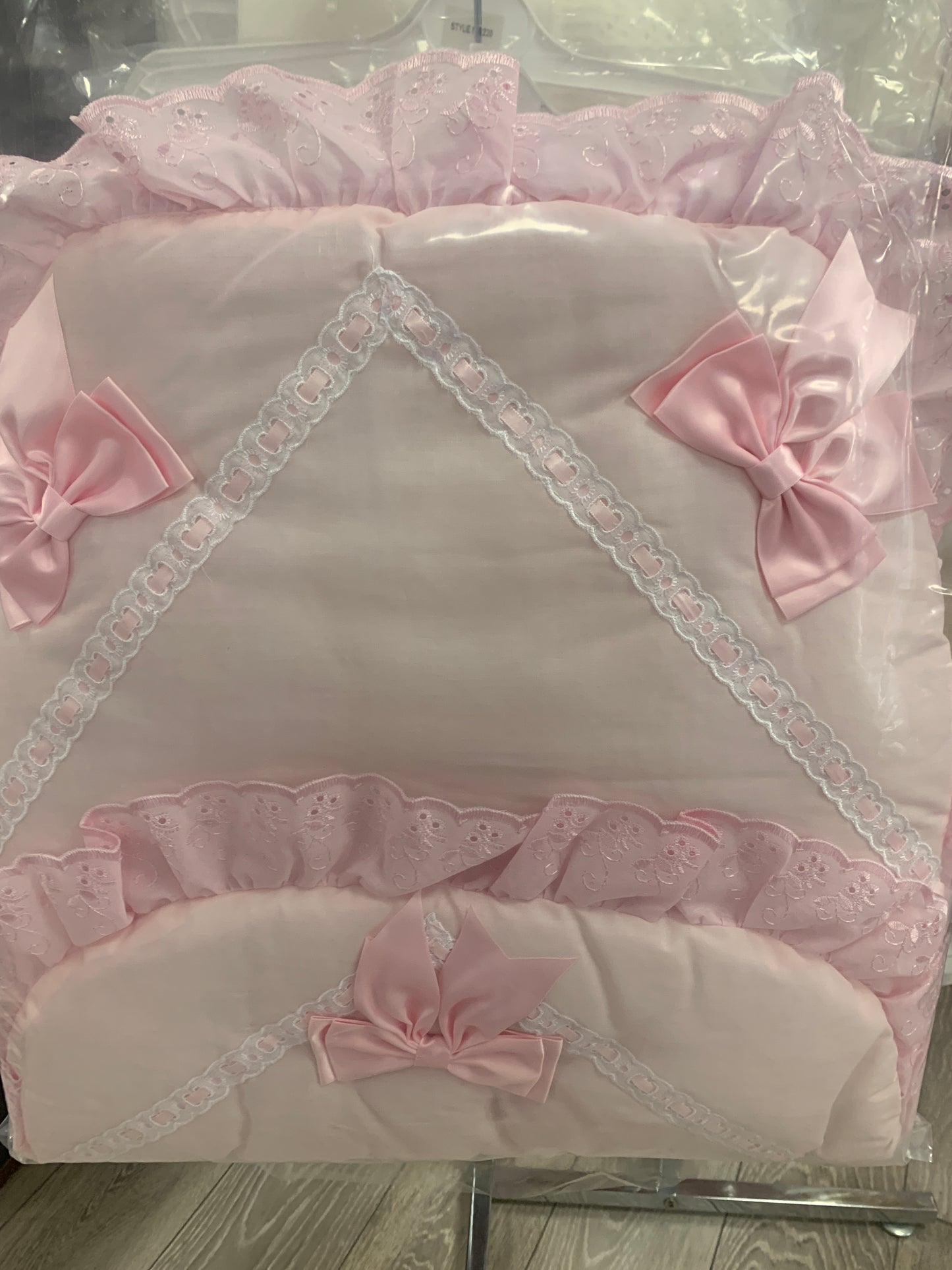 Luxury Five Bow Boutique Bow Cosy Toes